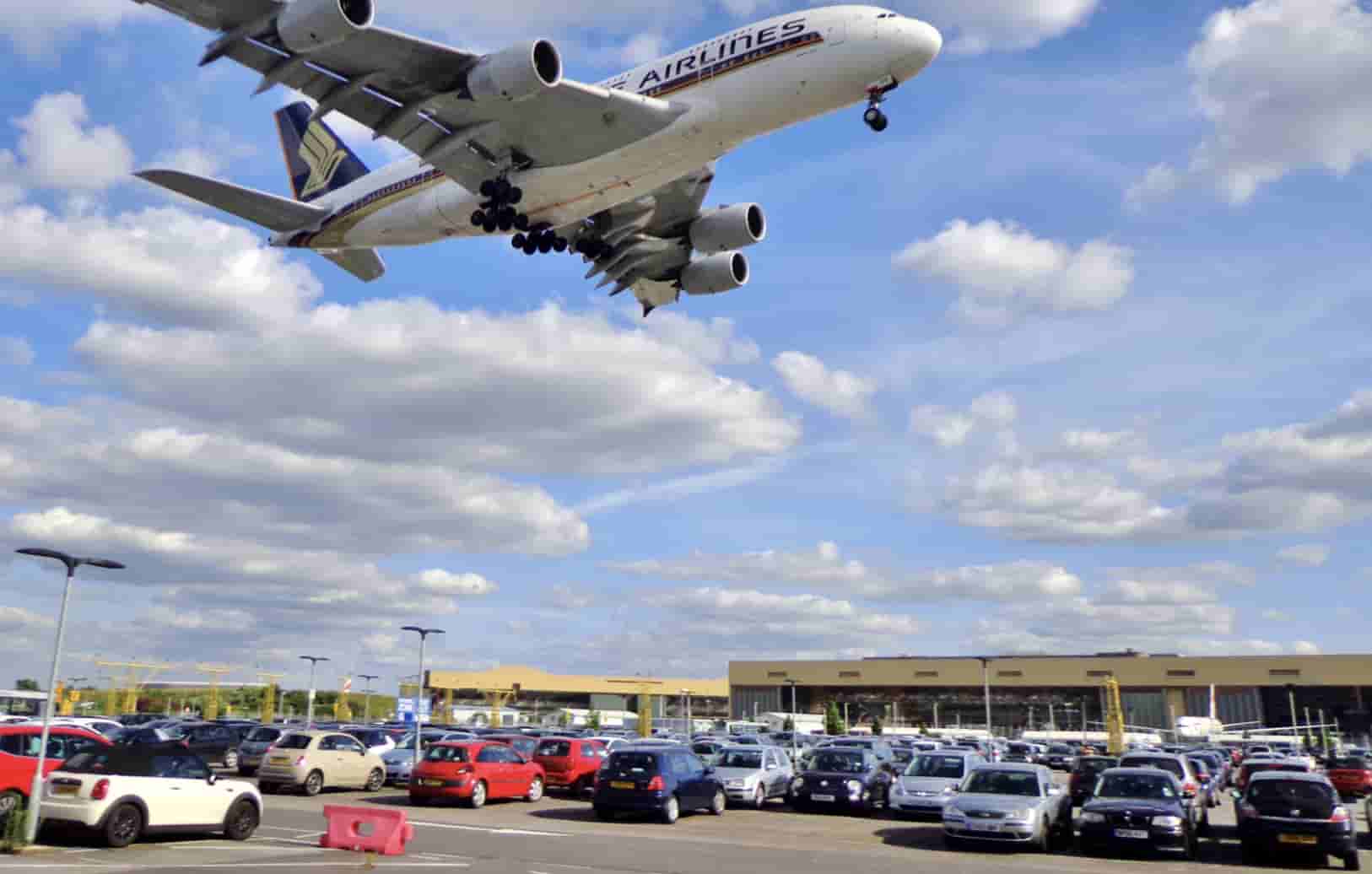 Short-Term Parking at the Airport